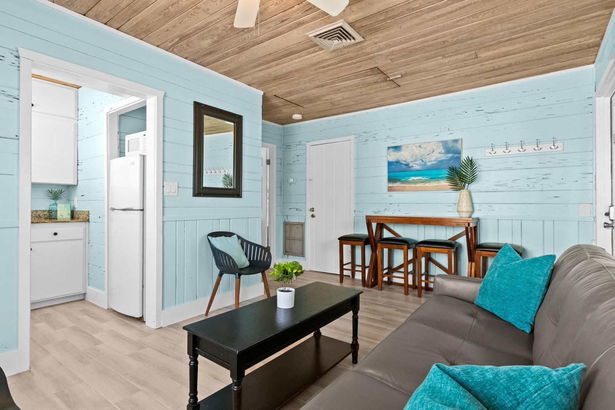 Parrot Beach Cottages Siesta Key Room photo