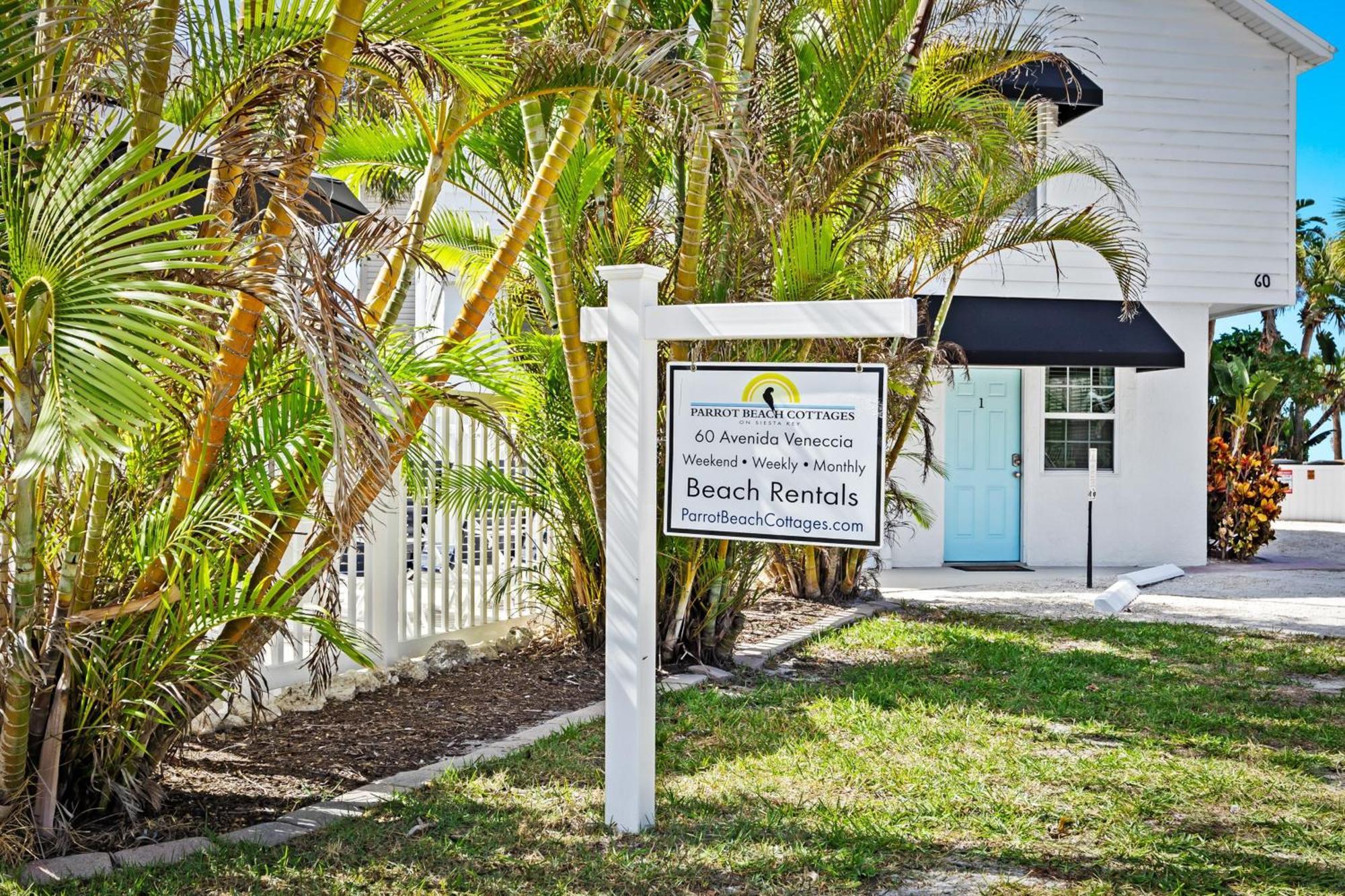 Parrot Beach Cottages Siesta Key Room photo
